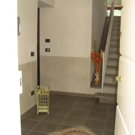 Mirabella Como Lake Apartment