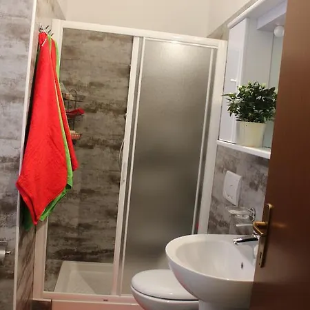 Mirabella Como Lake Apartment *